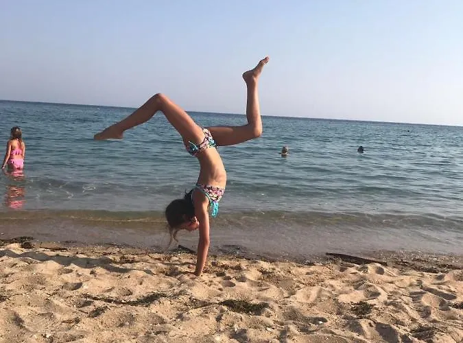 Holly George Tatil Evi